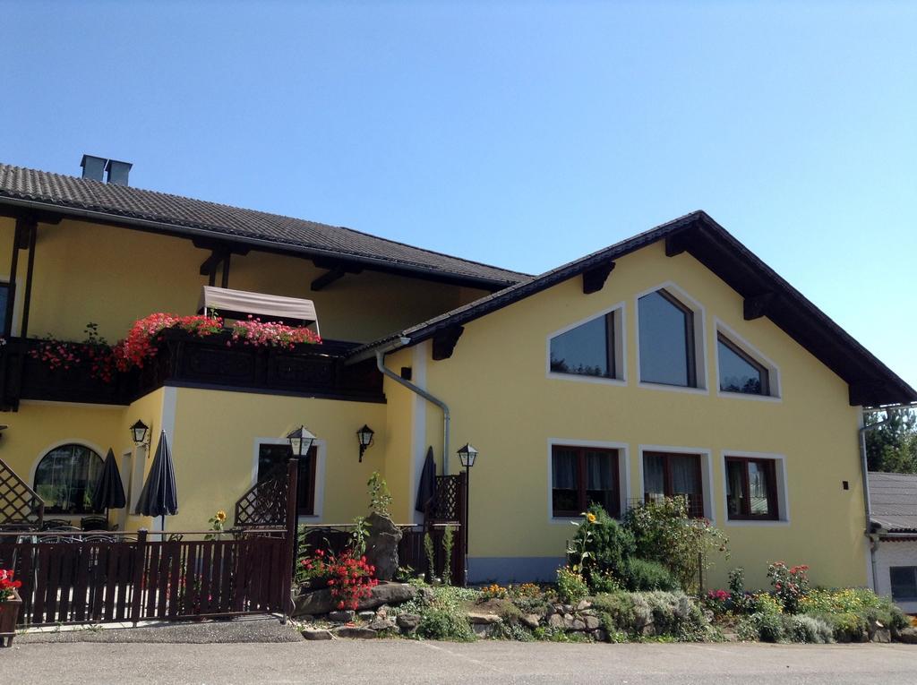 Gasthof Zur Haltestelle Lasberg Exteriér fotografie